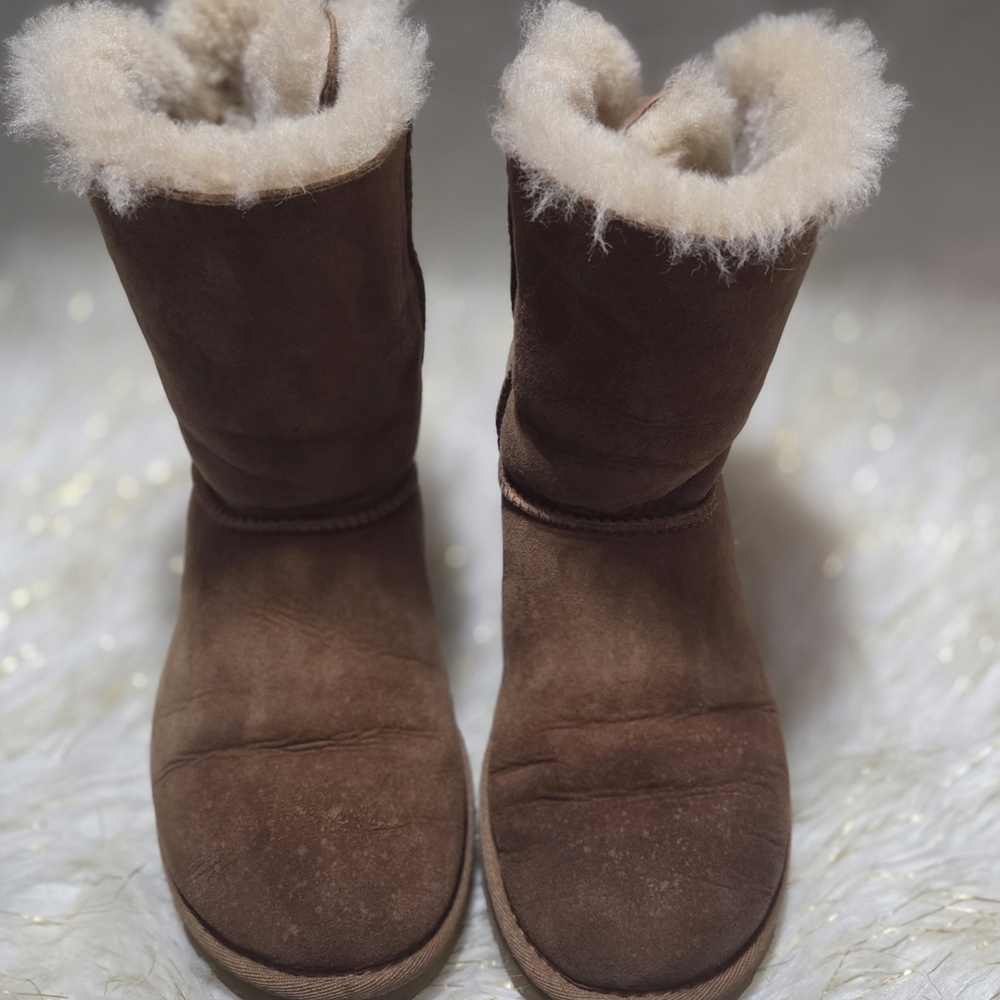 UGG Brown Shearling-Lined Winter Boots